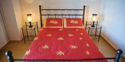  Thumb GRACH, SEAFRONT VILLA - 9e834-1531557839976gpe315_bed_03.jpg